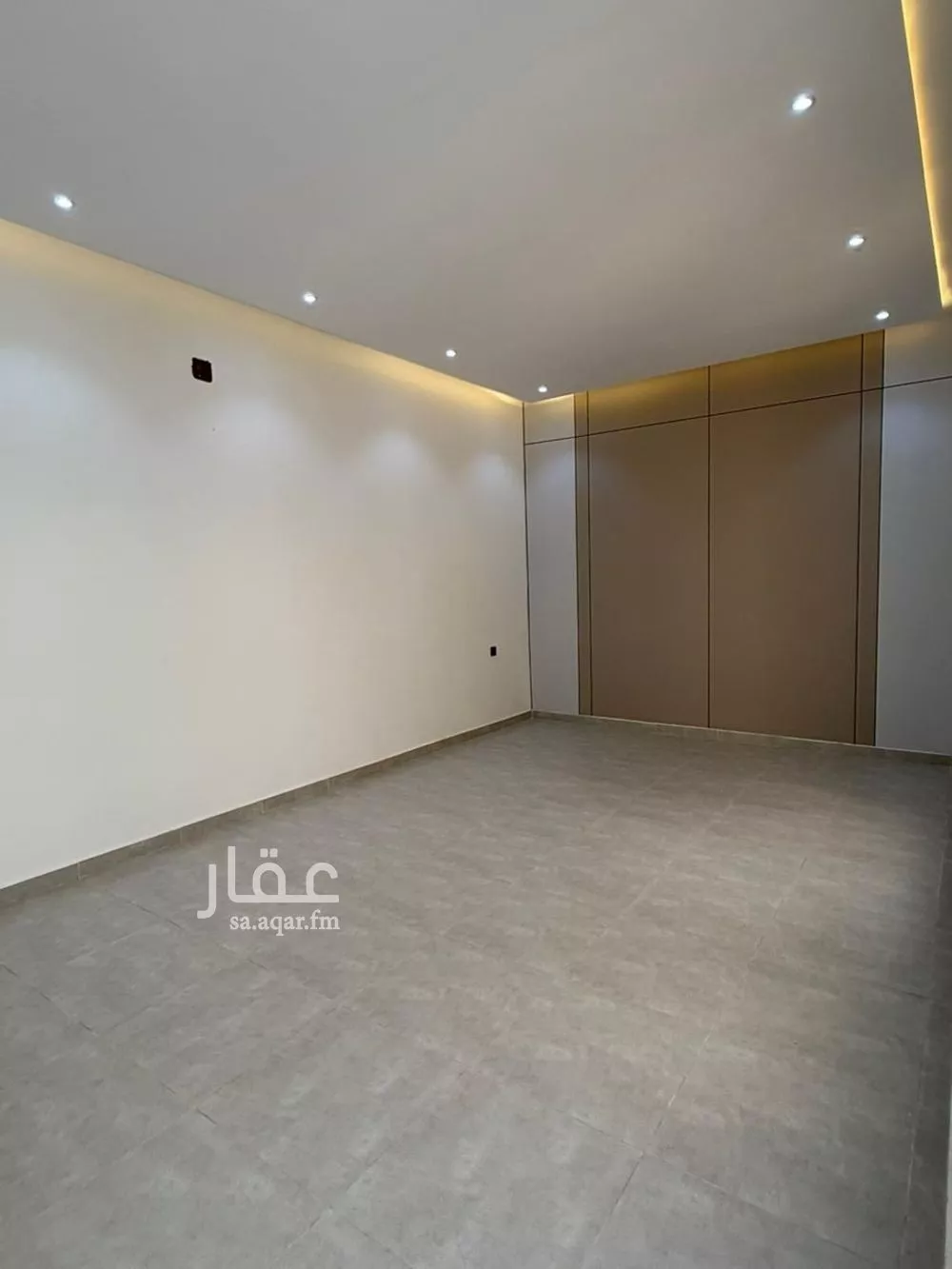 7 bedroom villa in Al Janadriyah 7
