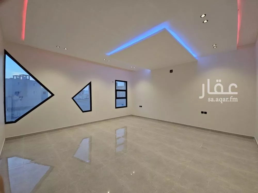 فيلا 5 غرف في المهدية 3