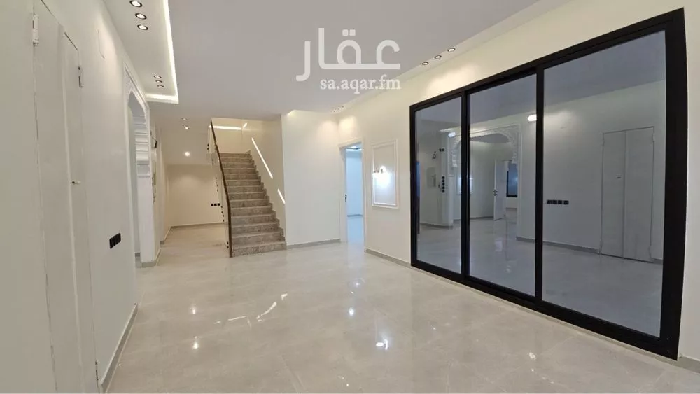 فيلا 5 غرف في المهدية 7