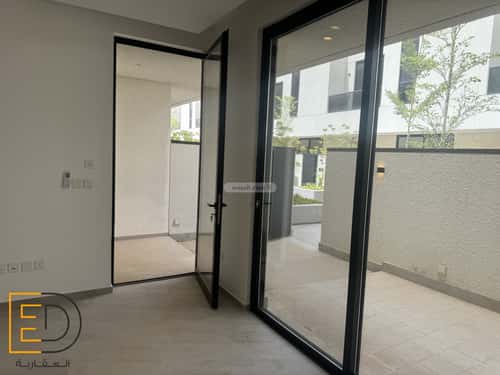 4 bedroom villa in Umm Al Hamam Al Sharqi, Riyadh 17