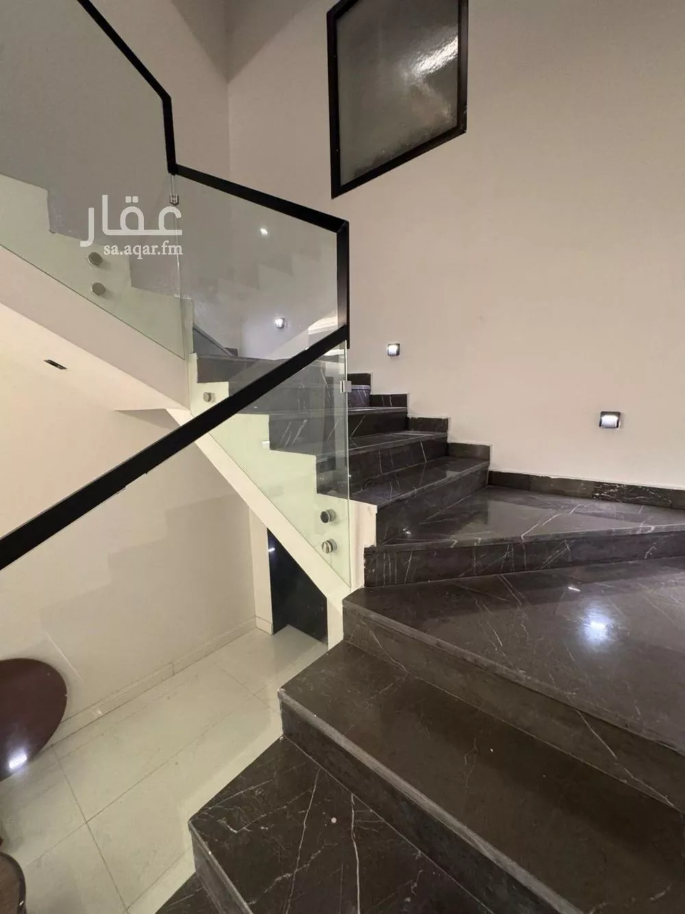فيلا 4 غرف في اليرموك 3