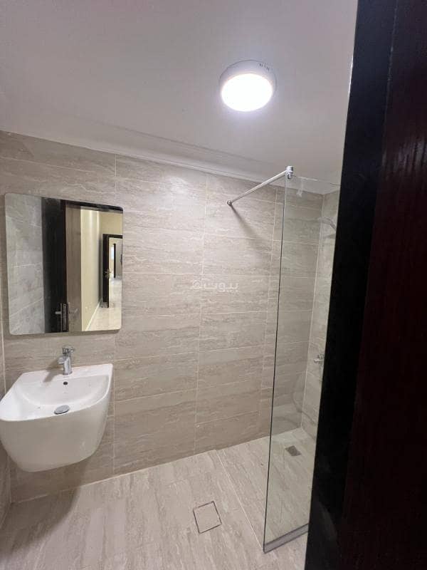 3 bedroom apartment in Ar Rakah Al Janubiyah, Eastern Province 10