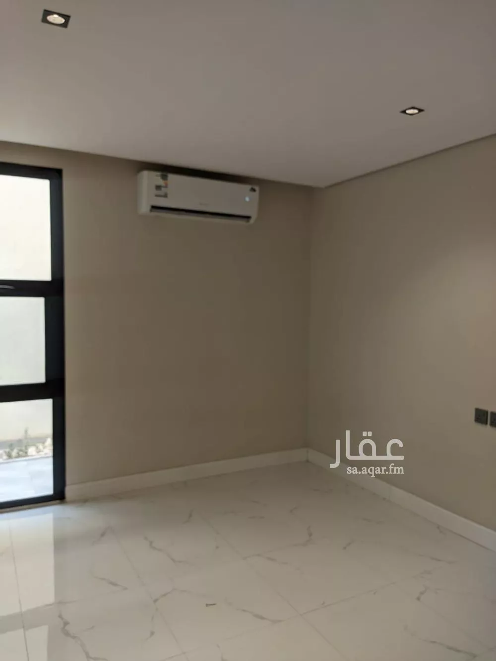 12 bedroom villa in Jarir 19