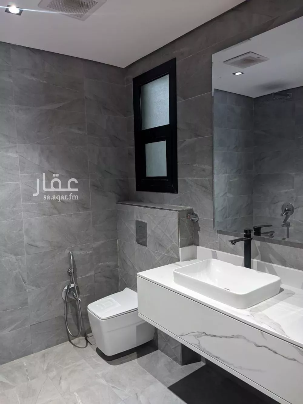 12 bedroom villa in Jarir 20