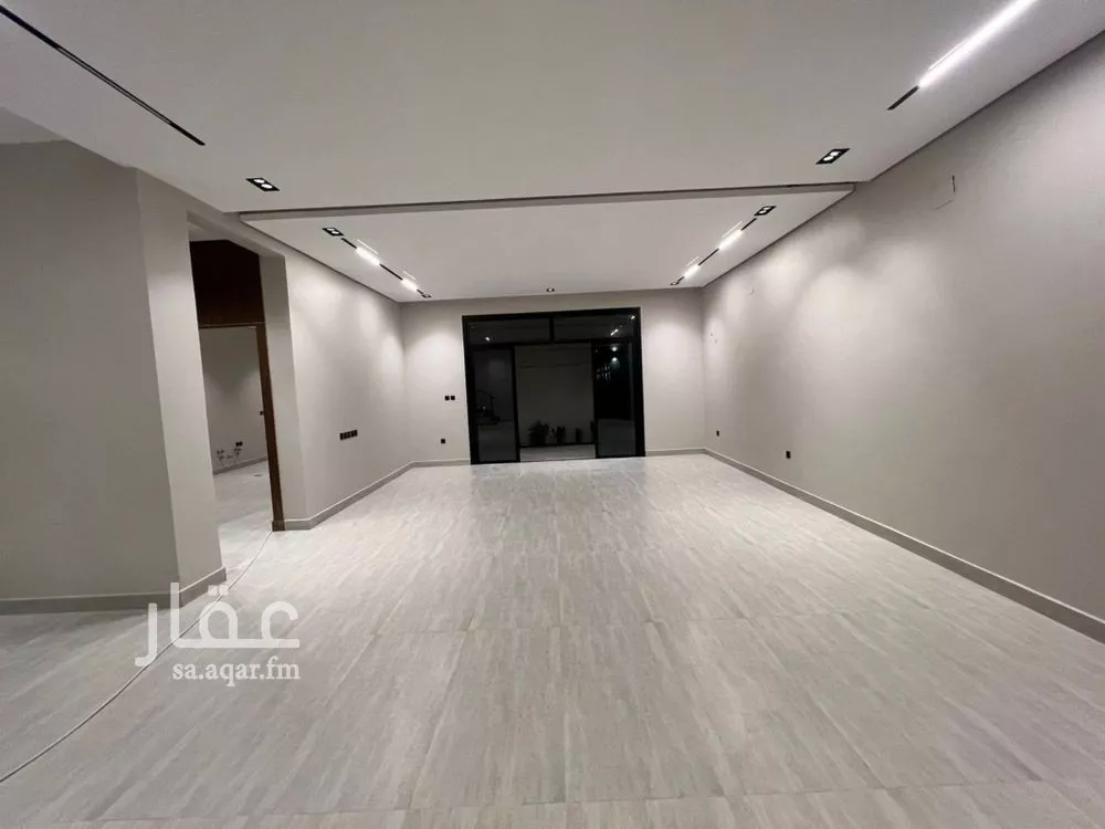 فيلا 5 غرف في الرمال 18