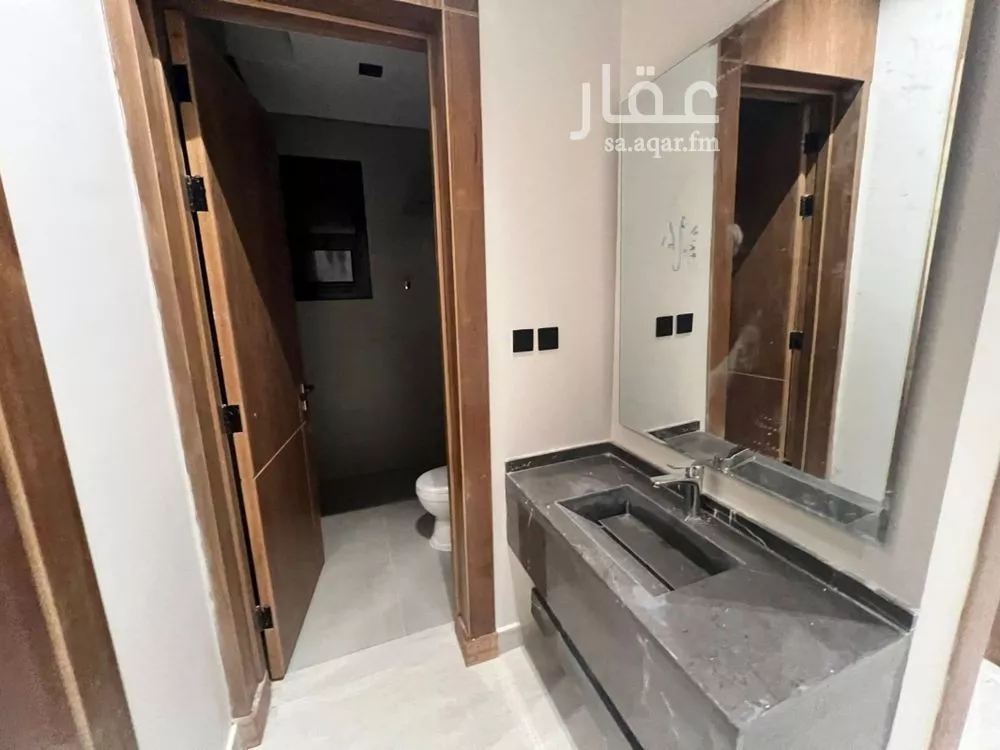 فيلا 5 غرف في الرمال 23