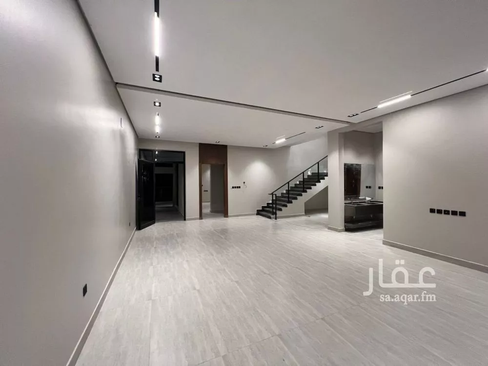 فيلا 5 غرف في الرمال 7