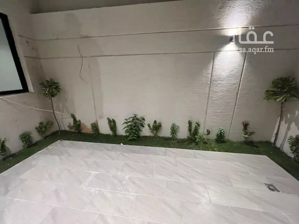 فيلا 5 غرف في الرمال 10