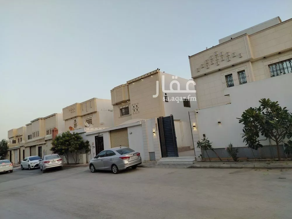 فيلا 7 غرف في النرجس 8