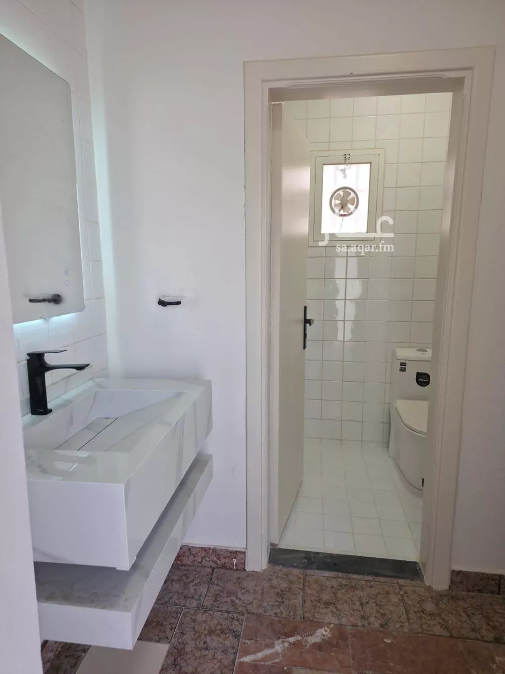 7 bedroom villa in Jarir 18