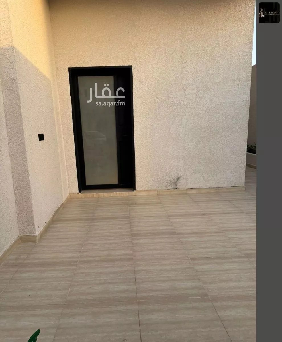 فيلا 4 غرف في الشرق 3