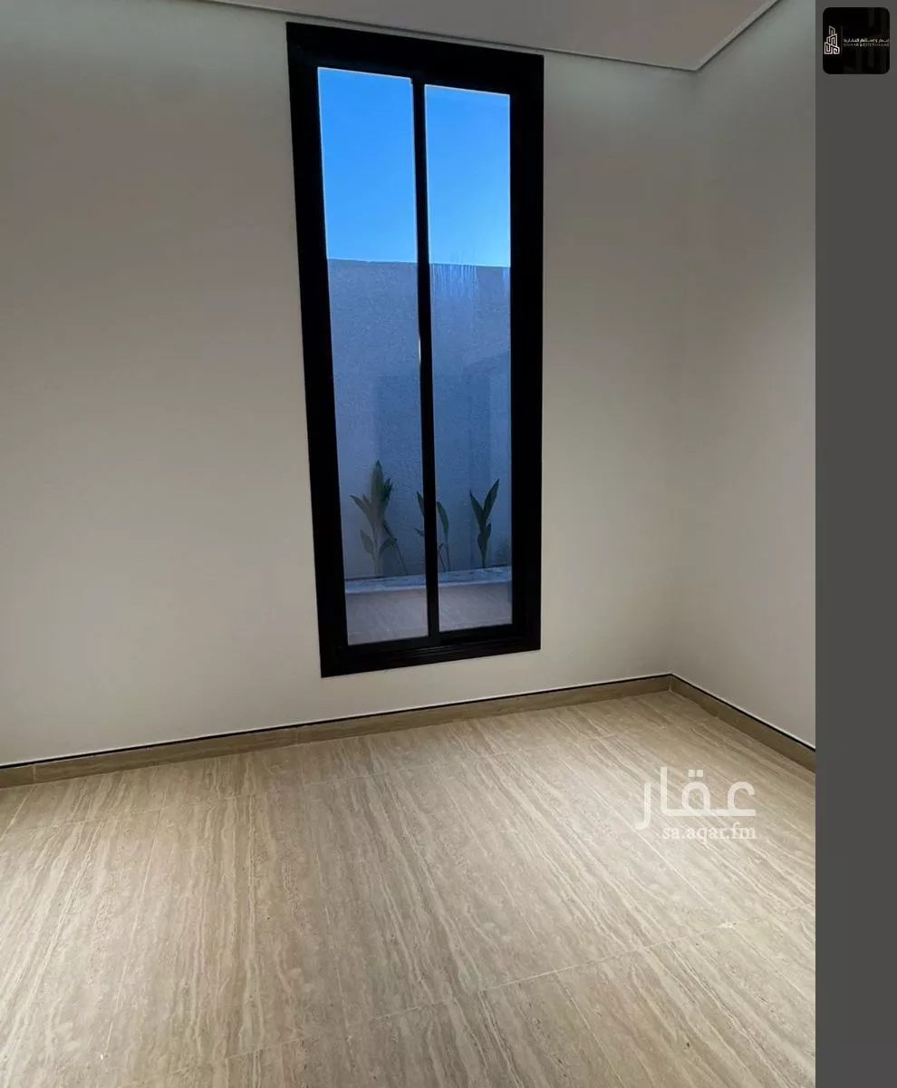 فيلا 4 غرف في الشرق 7