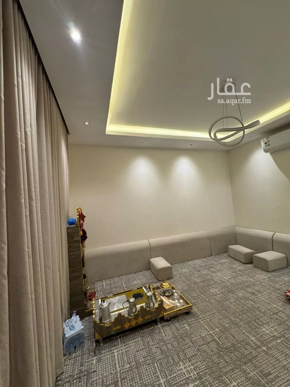 4 bedroom villa in Al Janadriyah 3