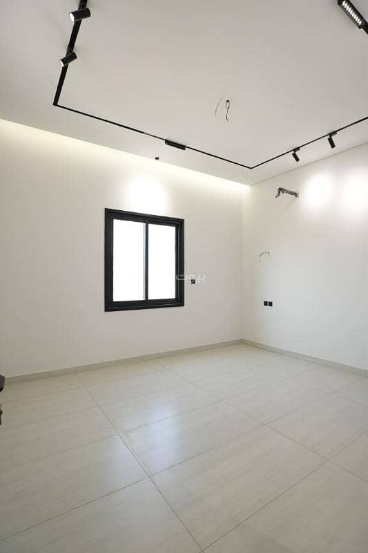 4 bedroom apartment in Al Nuzhah, Jeddah 11