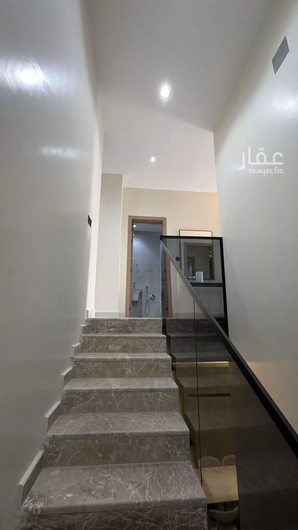 فيلا 4 غرف في الرمال 15