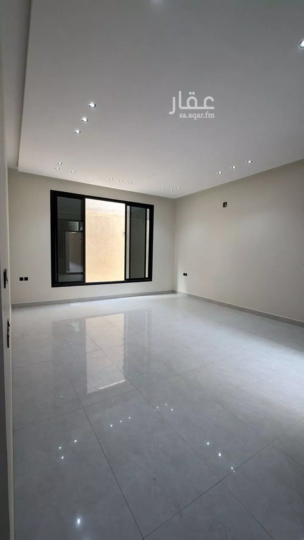 4 bedroom villa in Al Rimal 9