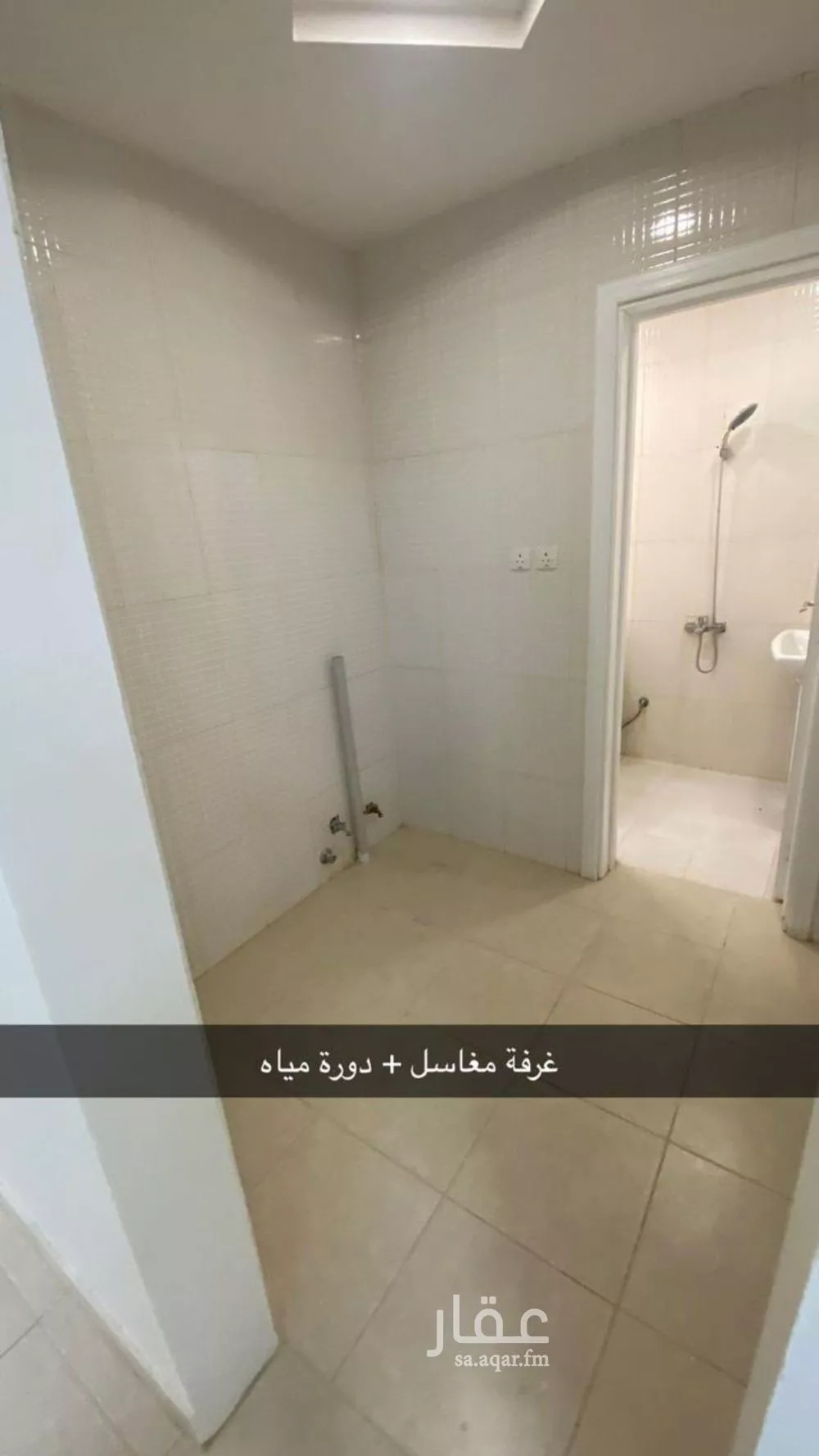 فيلا 4 غرف في العارض 11