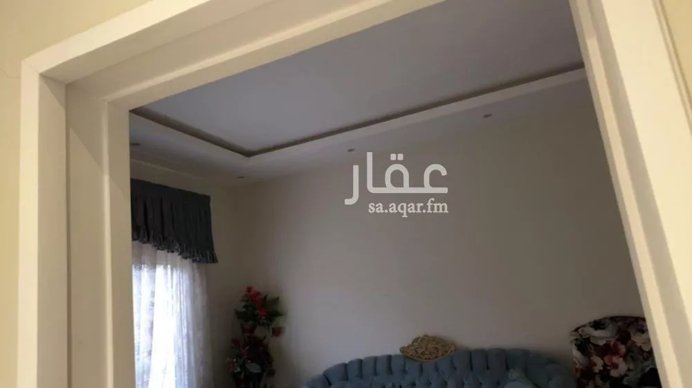 شقة 7 غرف في العارض 8