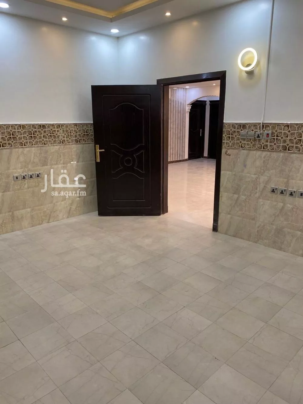 8 bedroom villa in Dhahrat Namar 25