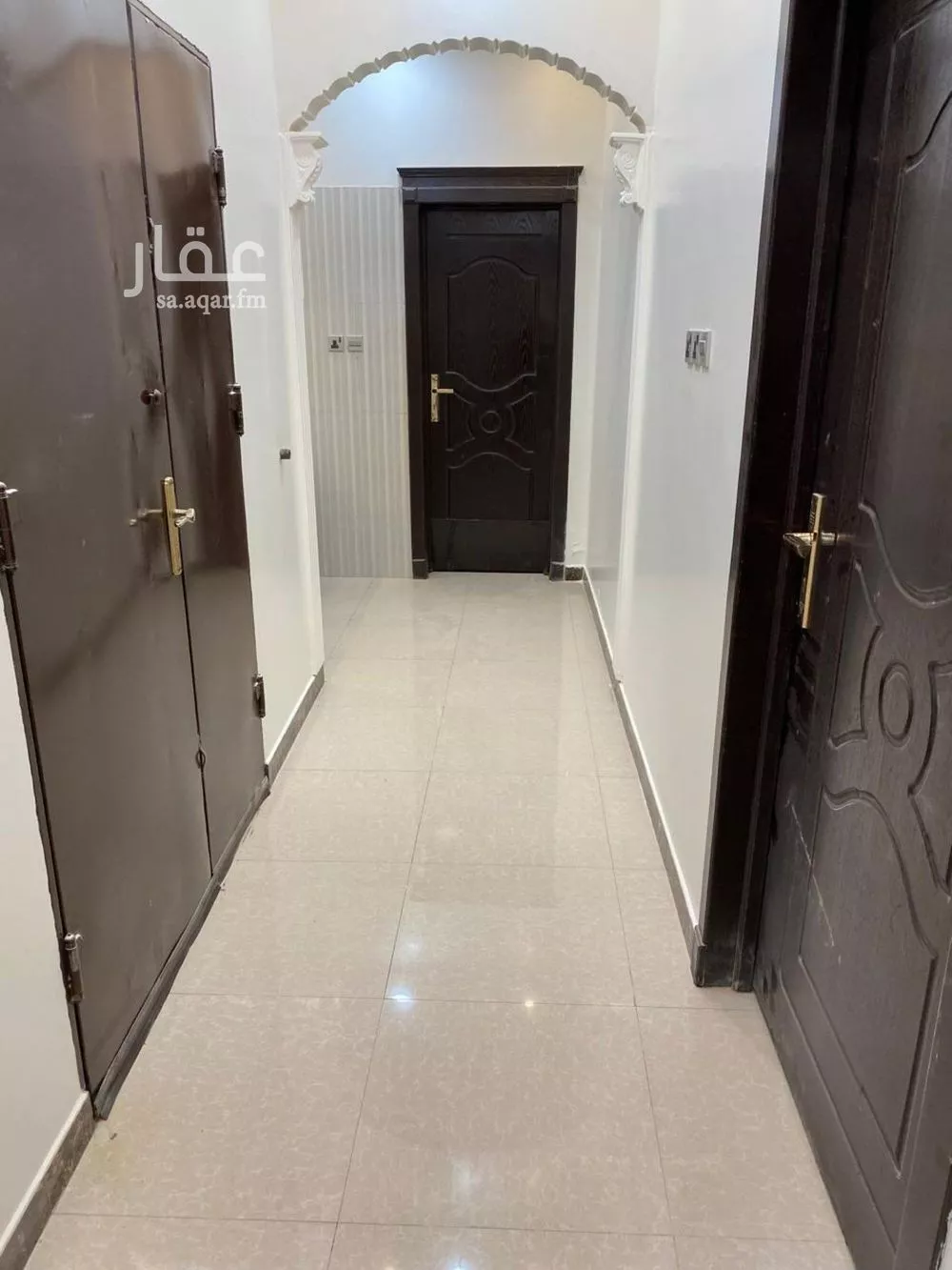 8 bedroom villa in Dhahrat Namar 10