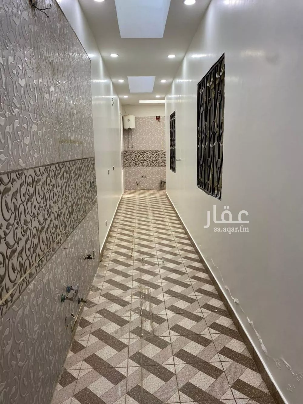 فيلا 8 غرف في ظهرة نمار 10