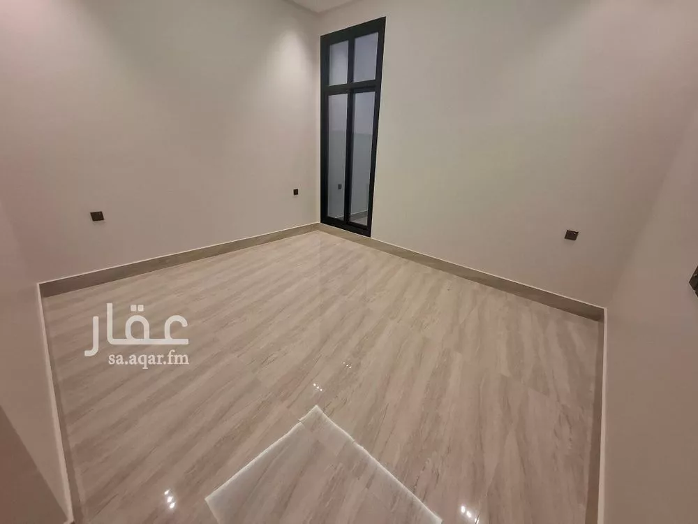 فيلا 5 غرف في الرمال 13