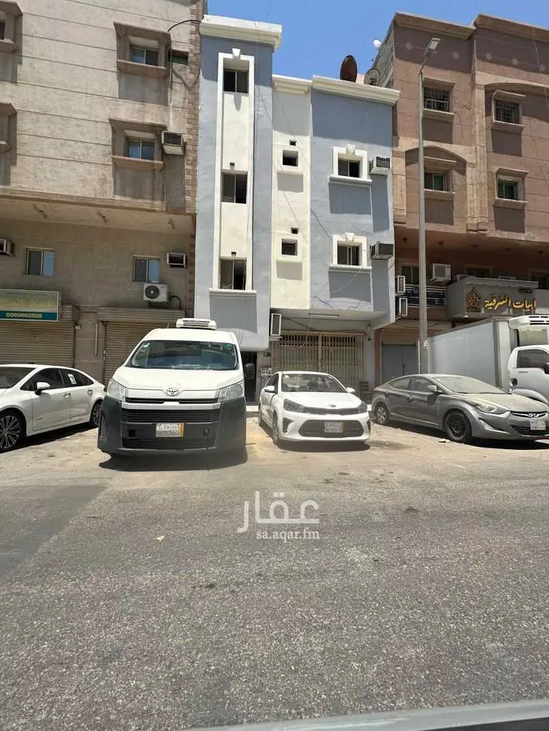 10 bedroom building in Al Badiyah, Eastern Province 2