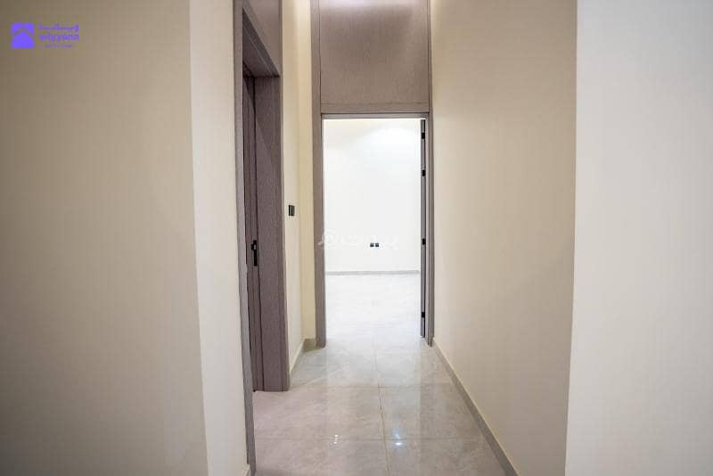 5 bedroom apartment in Al Safa, Riyadh 3