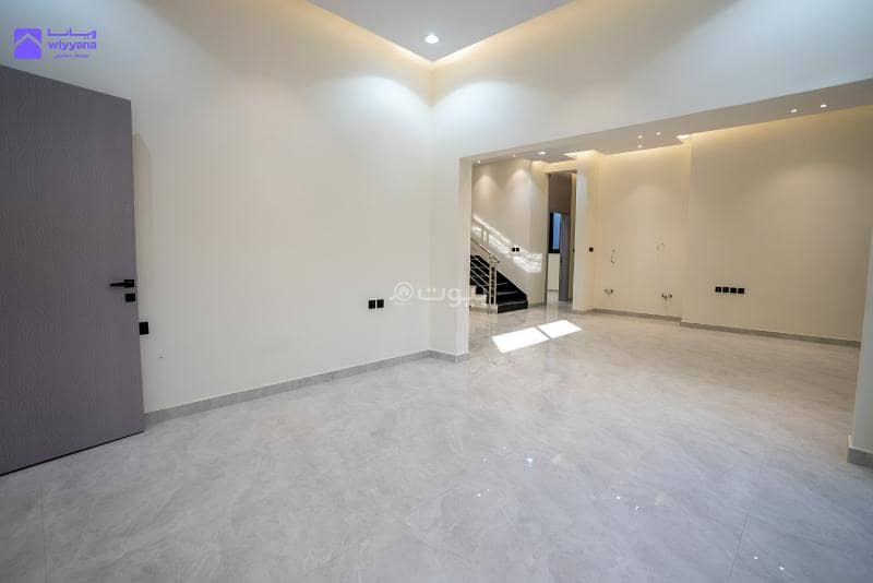 5 bedroom apartment in Al Safa, Riyadh 9