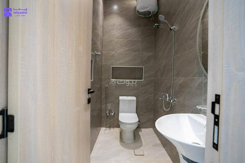 4 bedroom apartment in Al Safa, Riyadh 18