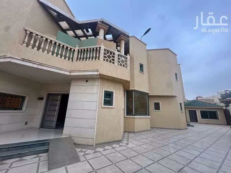 6 bedroom villa in Laban 3