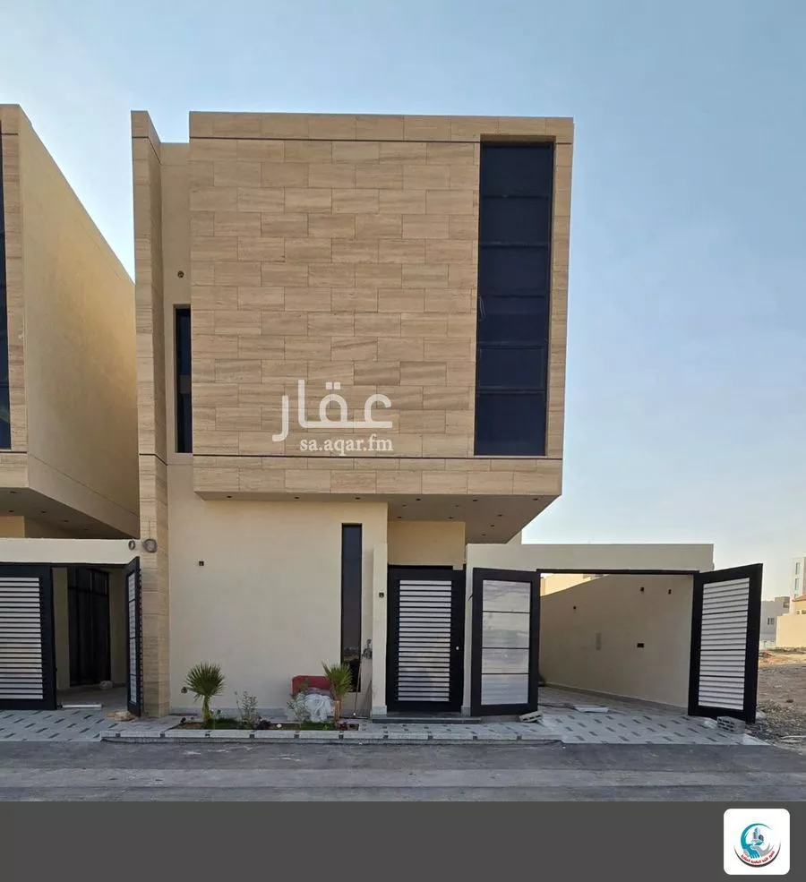 8 bedroom villa in Al Mahdiyyah 2