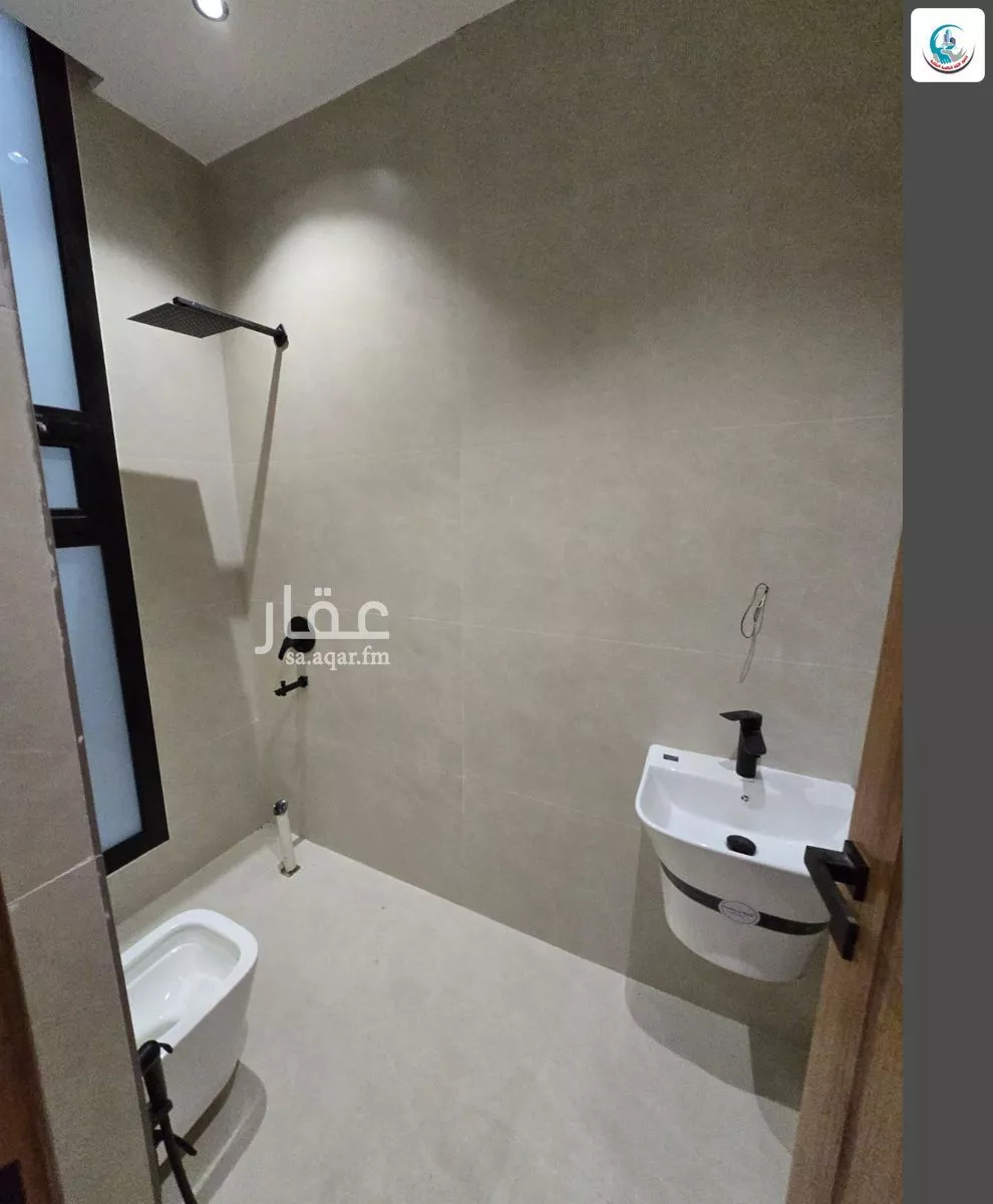 8 bedroom villa in Al Mahdiyyah 17