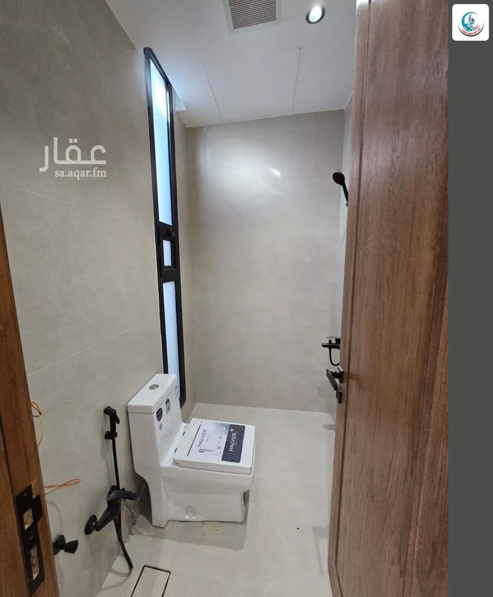 8 bedroom villa in Al Mahdiyyah 22