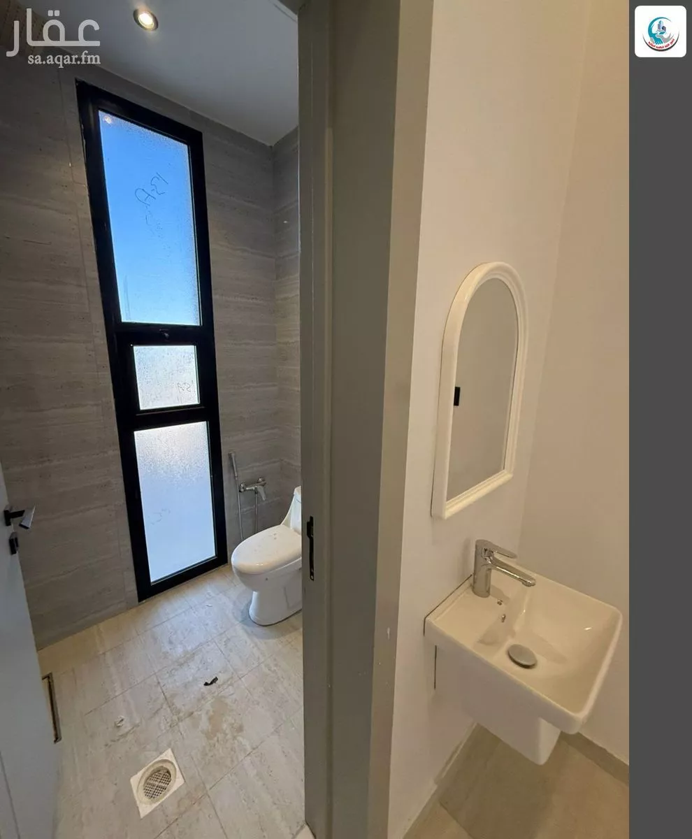 10 bedroom villa in Ash Sharq 4