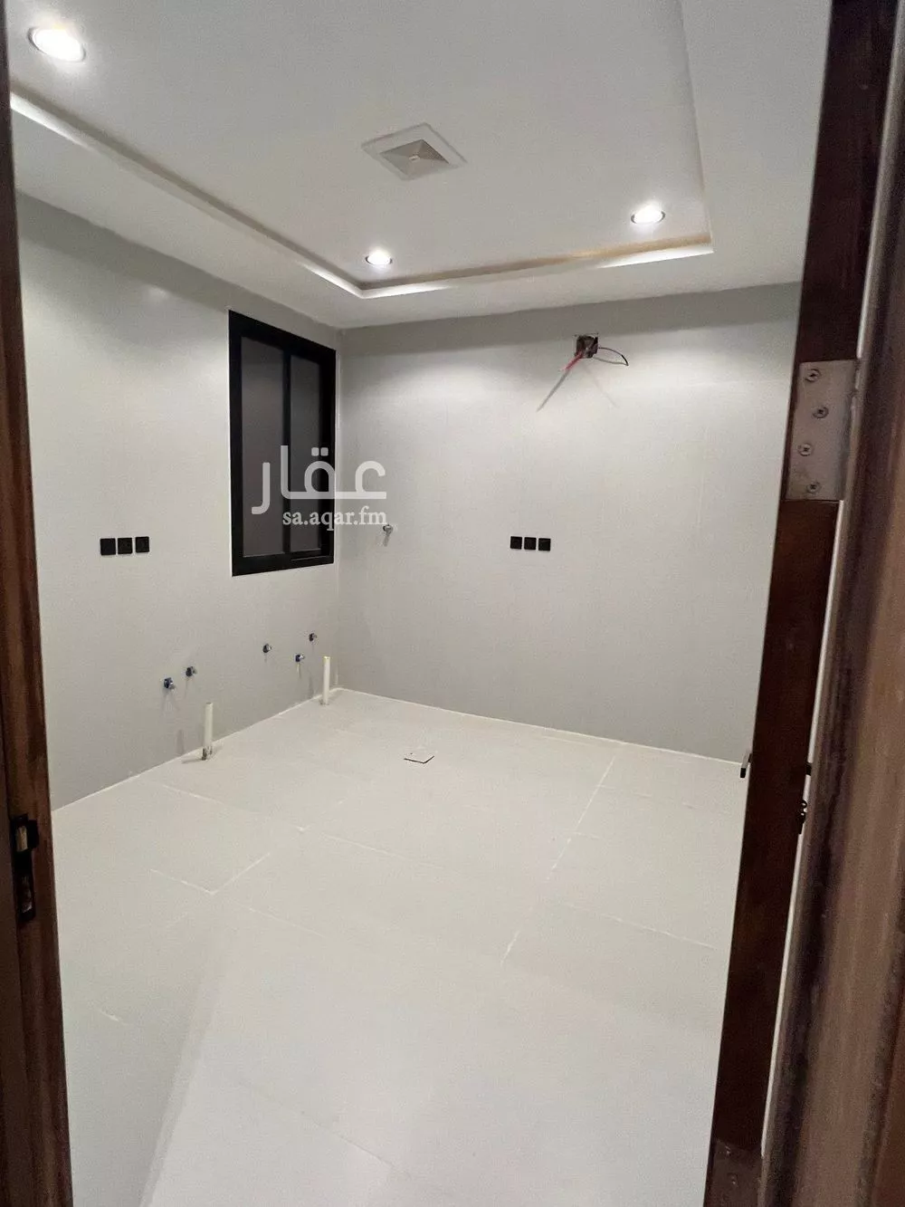 فيلا 5 غرف في طويق 7