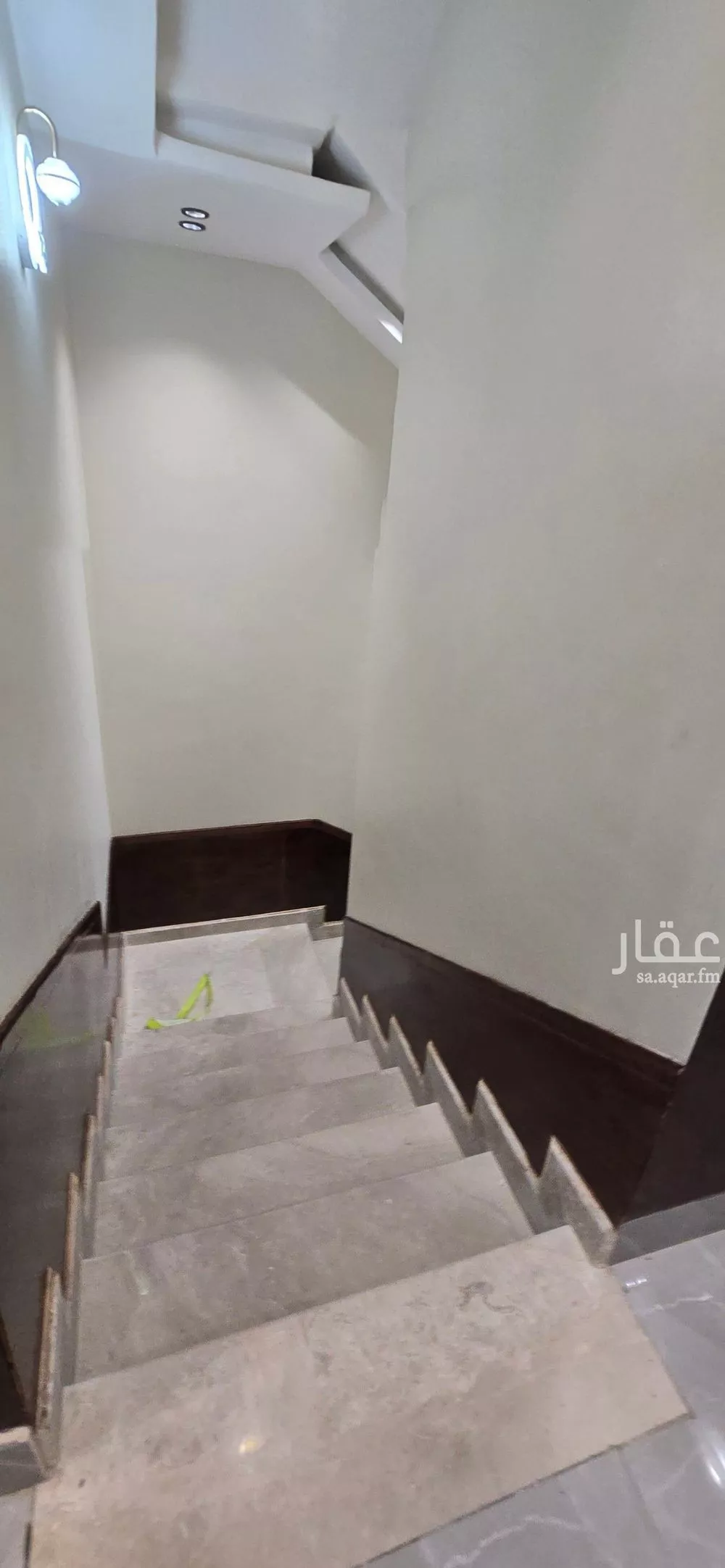 فيلا 5 غرف في ظهرة لبن 12