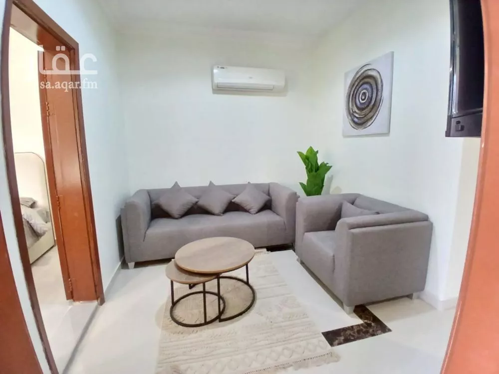 2 bedroom apartment in Al Malaz 9