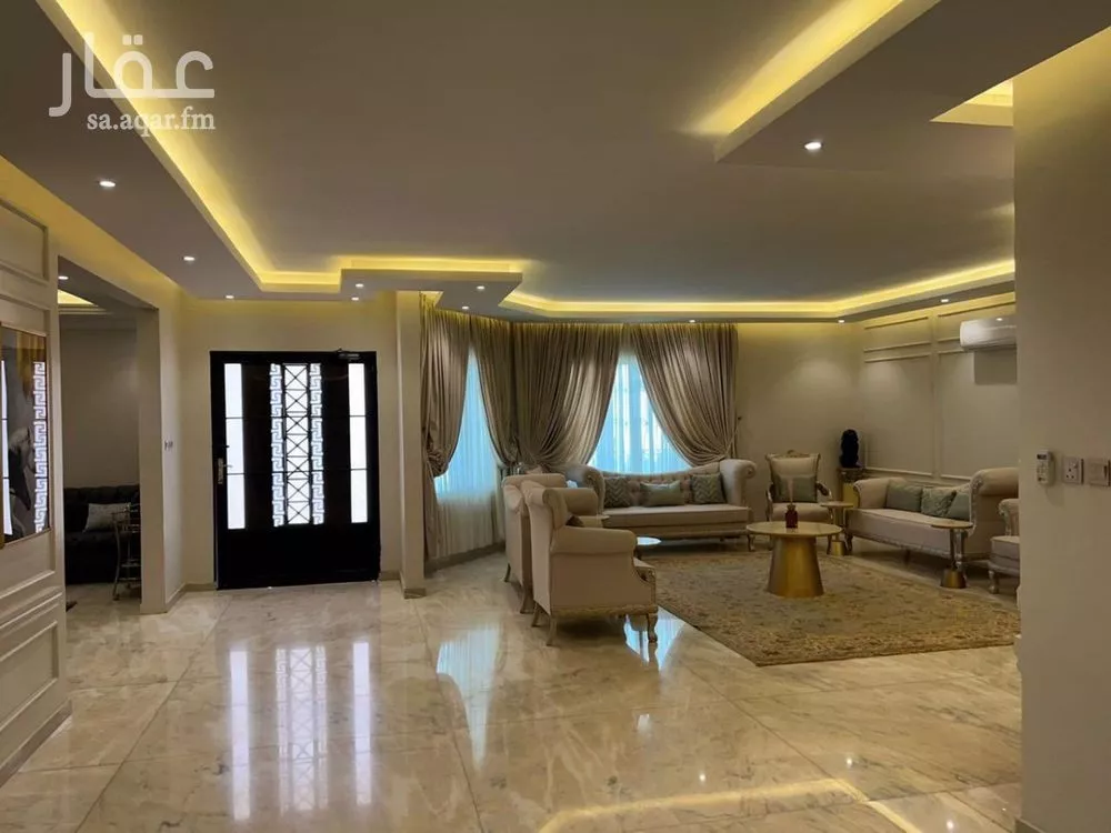 فيلا 7 غرف في عرقة 6