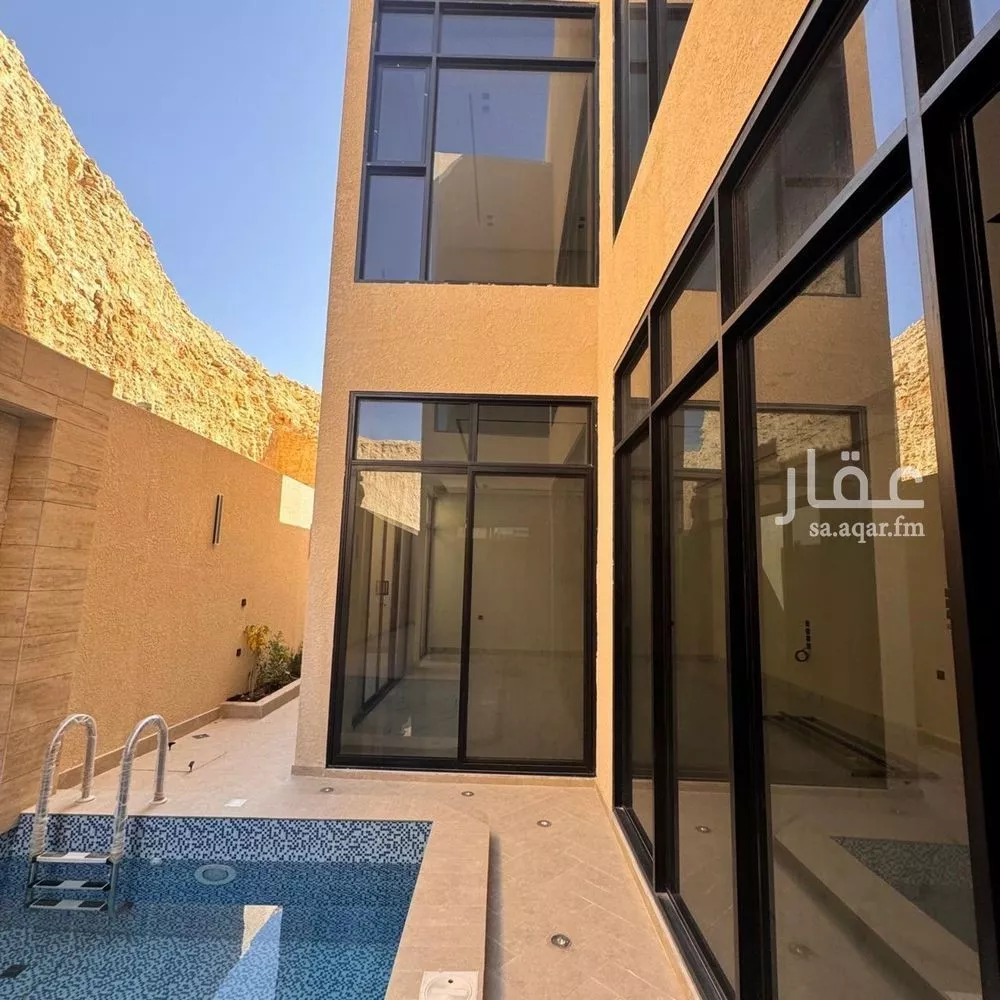 4 bedroom villa in Al Narjis 2