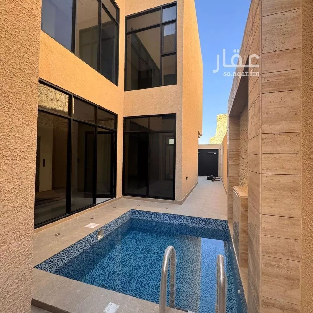 4 bedroom villa in Al Narjis 22