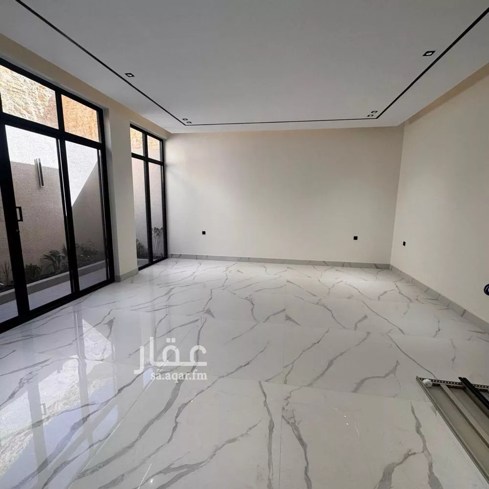 4 bedroom villa in Al Narjis 7