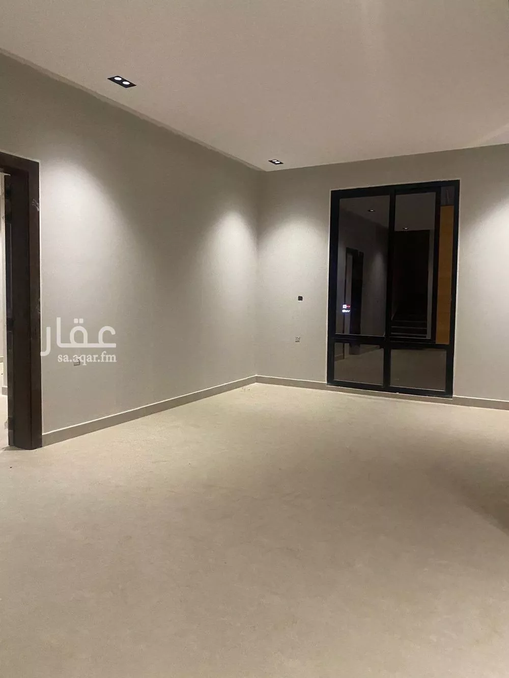 5 bedroom villa in Al Rimal 9