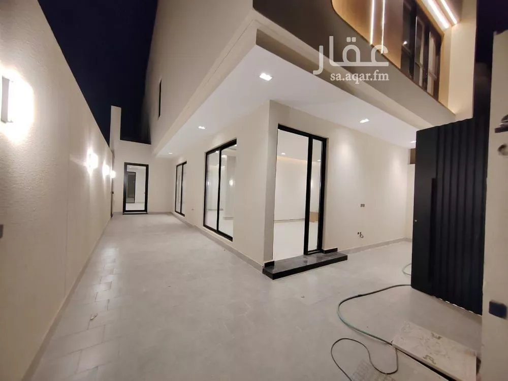 5 bedroom villa in Al Rimal 11