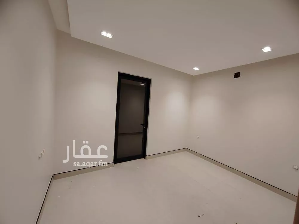 5 bedroom villa in Al Rimal 3