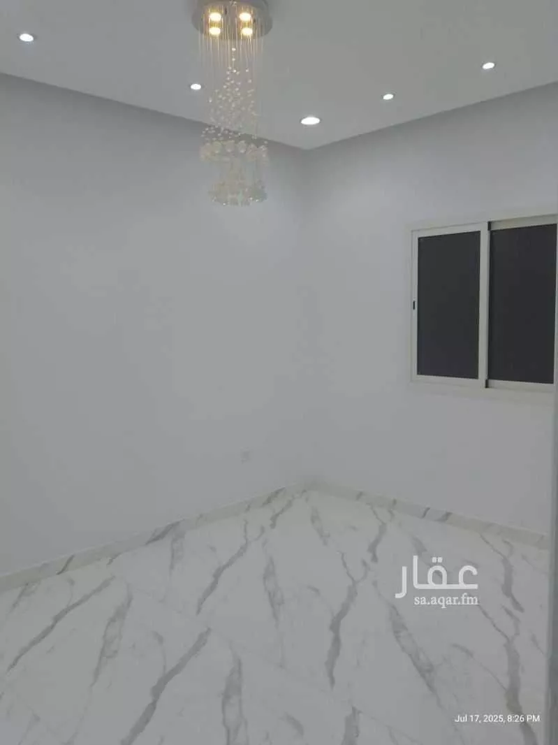فيلا 5 غرف في الجنادرية 11