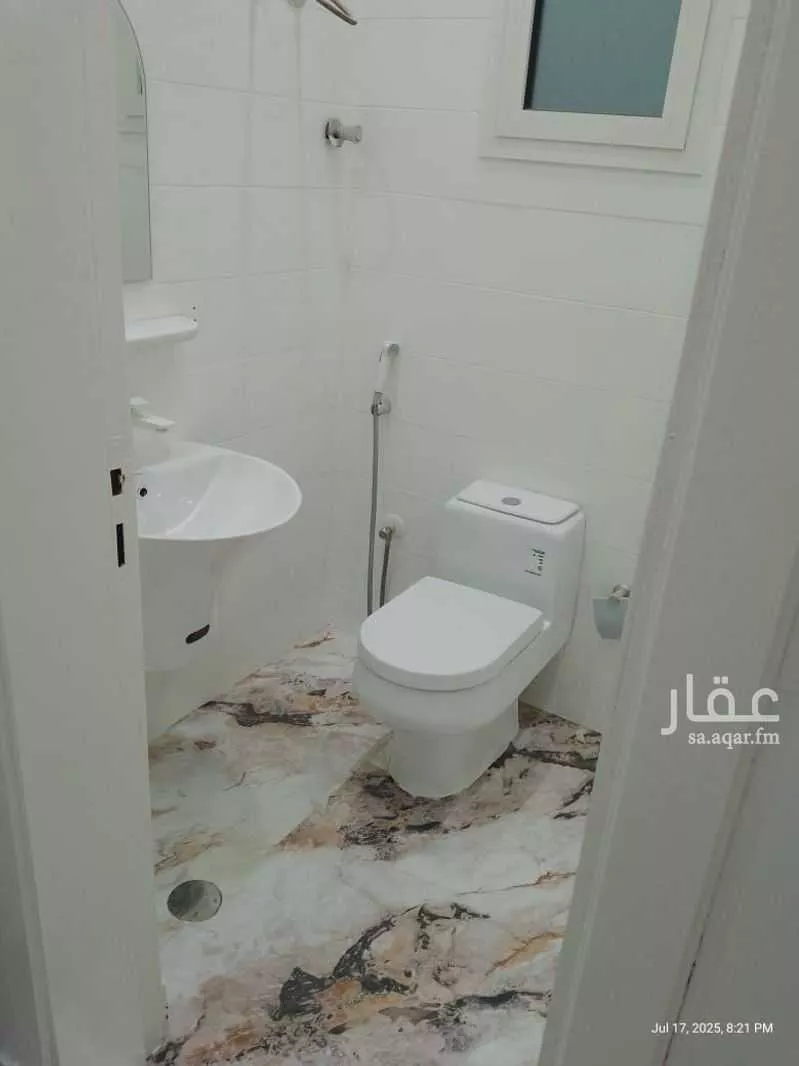 فيلا 5 غرف في الجنادرية 13