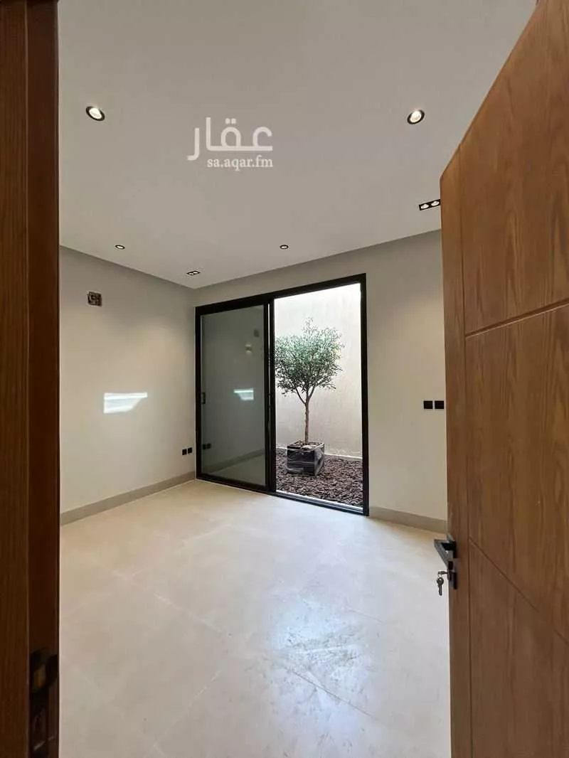 فيلا 7 غرف في النرجس 21