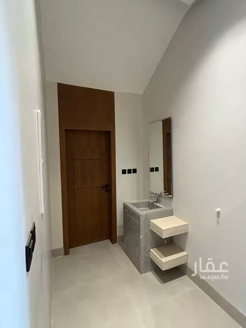 فيلا 7 غرف في النرجس 6