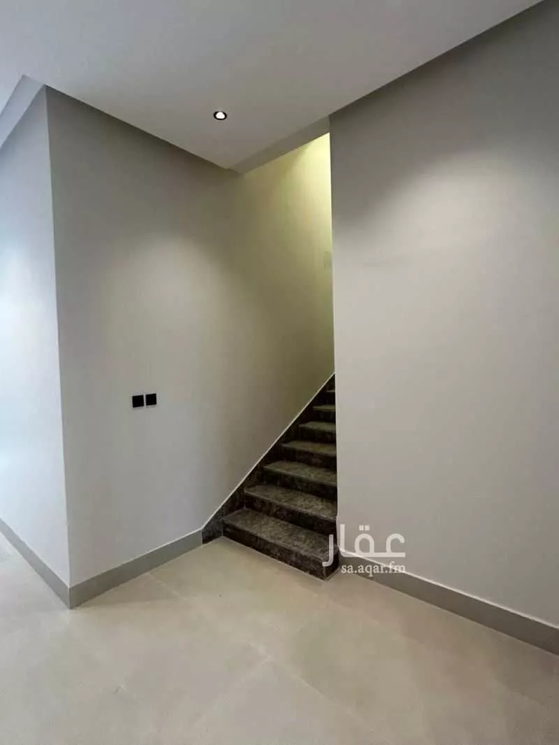 فيلا 7 غرف في النرجس 7